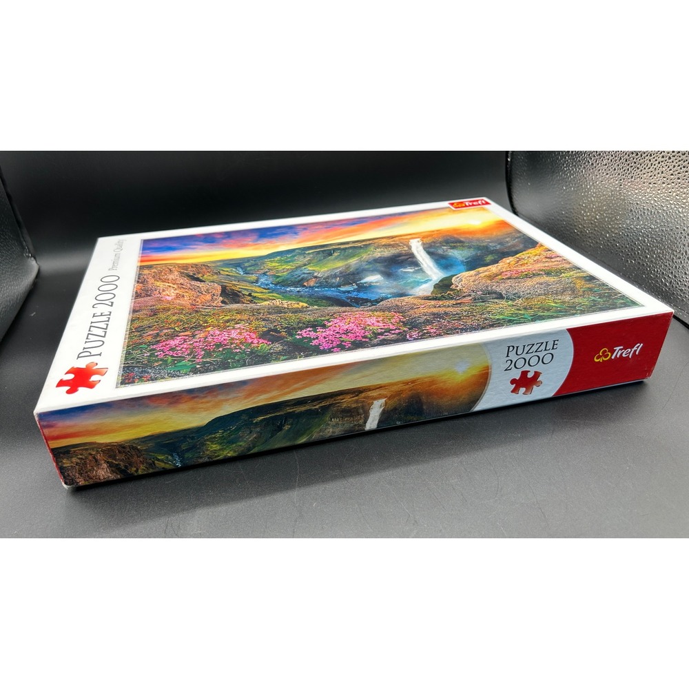 Trefl 2000 Piece Jigsaw Puzzle Waterfall Landscape Haifoss Nature Scenic Iceland